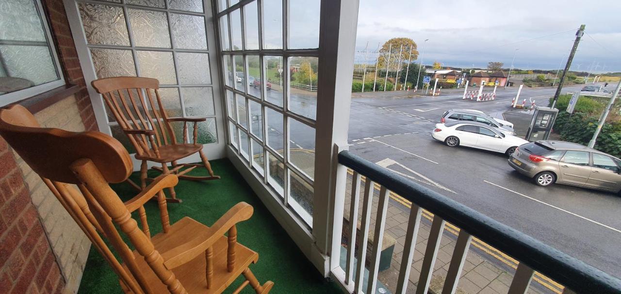 Beach Court Holiday Apartments Skegness Ngoại thất bức ảnh